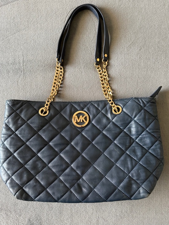 Michael Kors Handbags - Michael Kors Blue Navy Quilted Tote with Gold Chain Handles